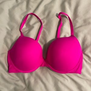 VS Pink Wear Everywhere Push-Up Bra